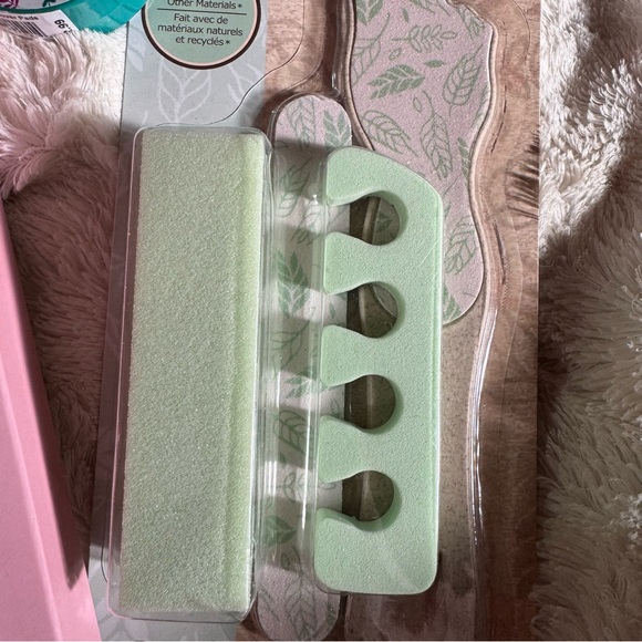 13 piece mani / pedi tool set - Picture 4 of 6